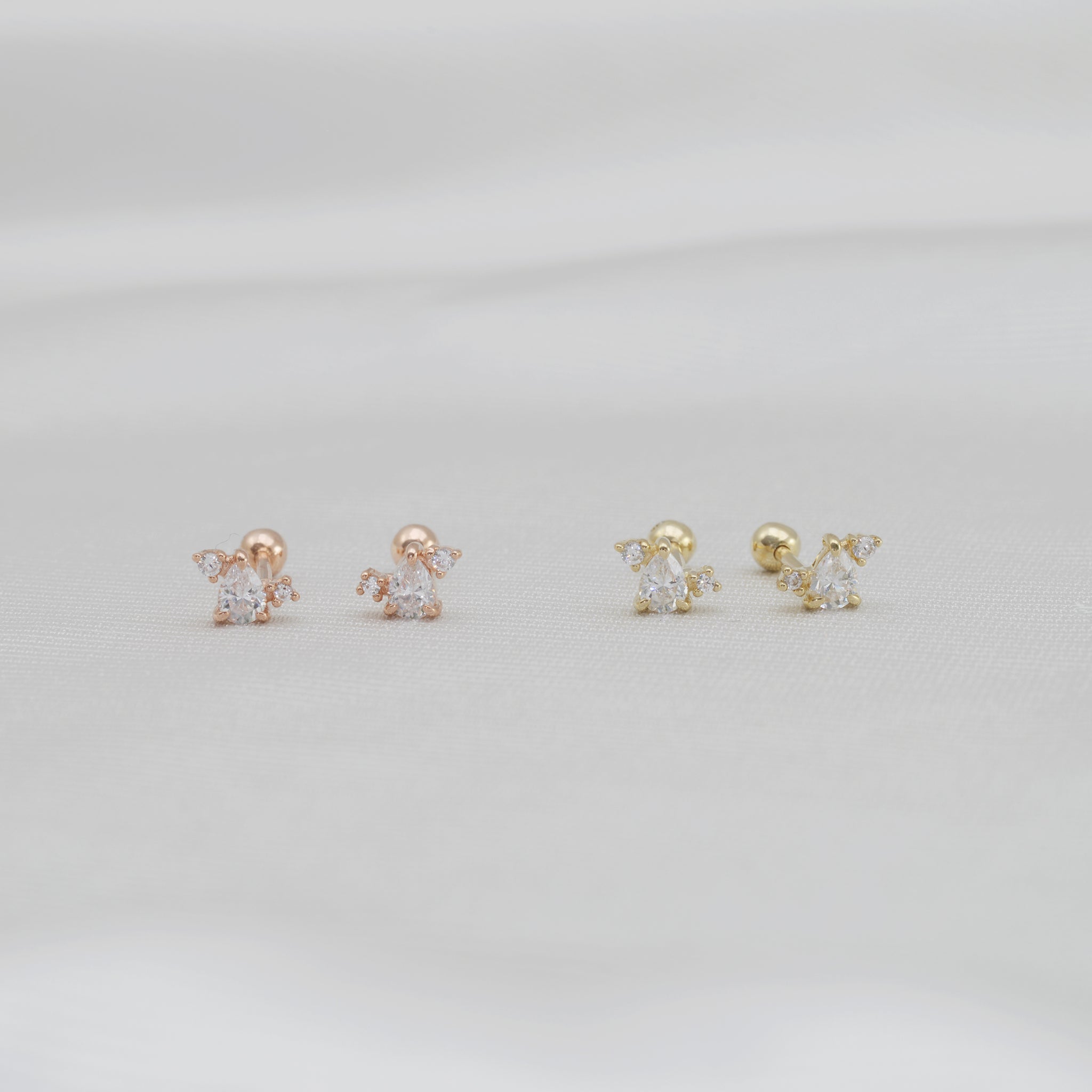 Teardrop cluster Piercing (single) - 14K/ 18K Gold