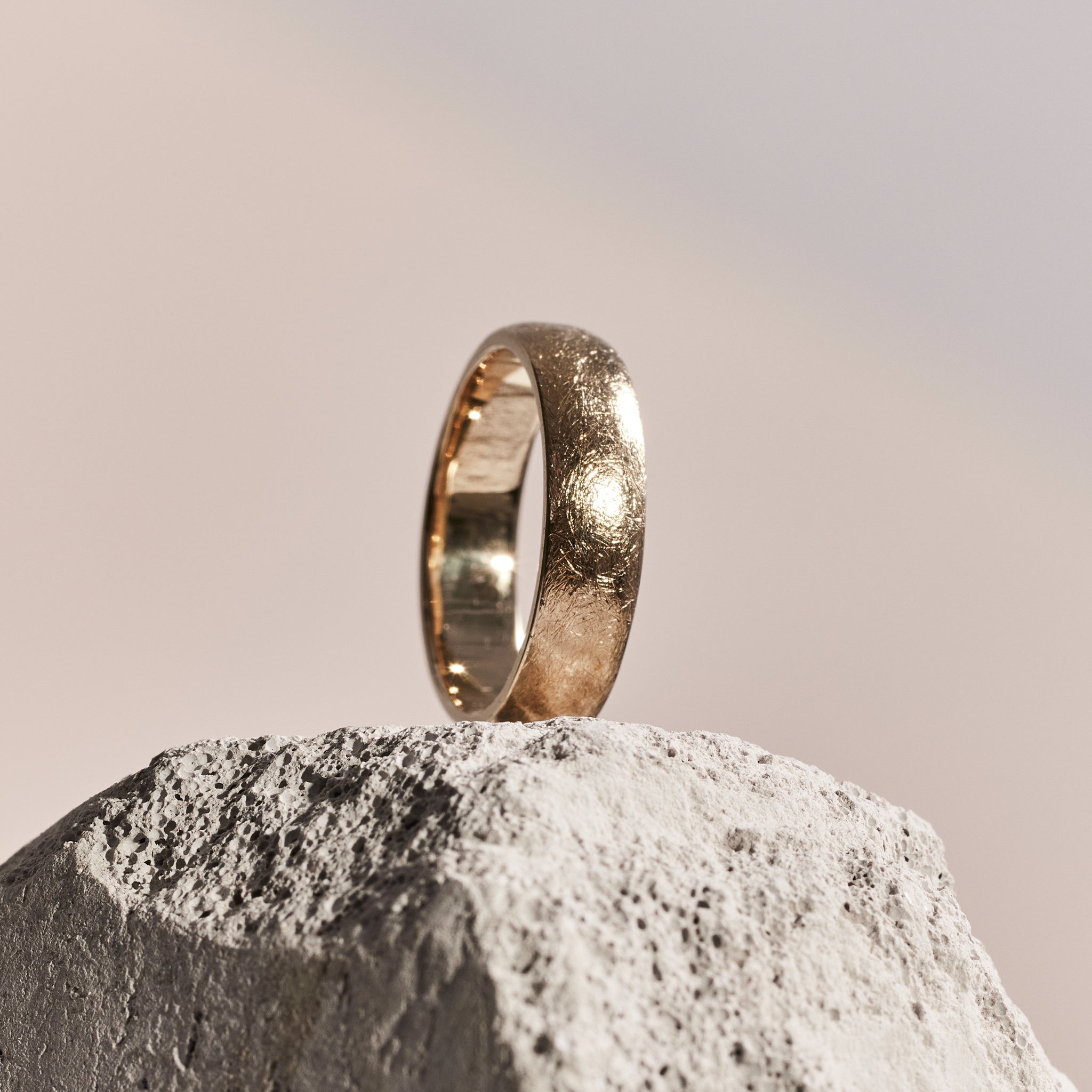 Dome band Ring (5mm) - 14K/ 18K Gold