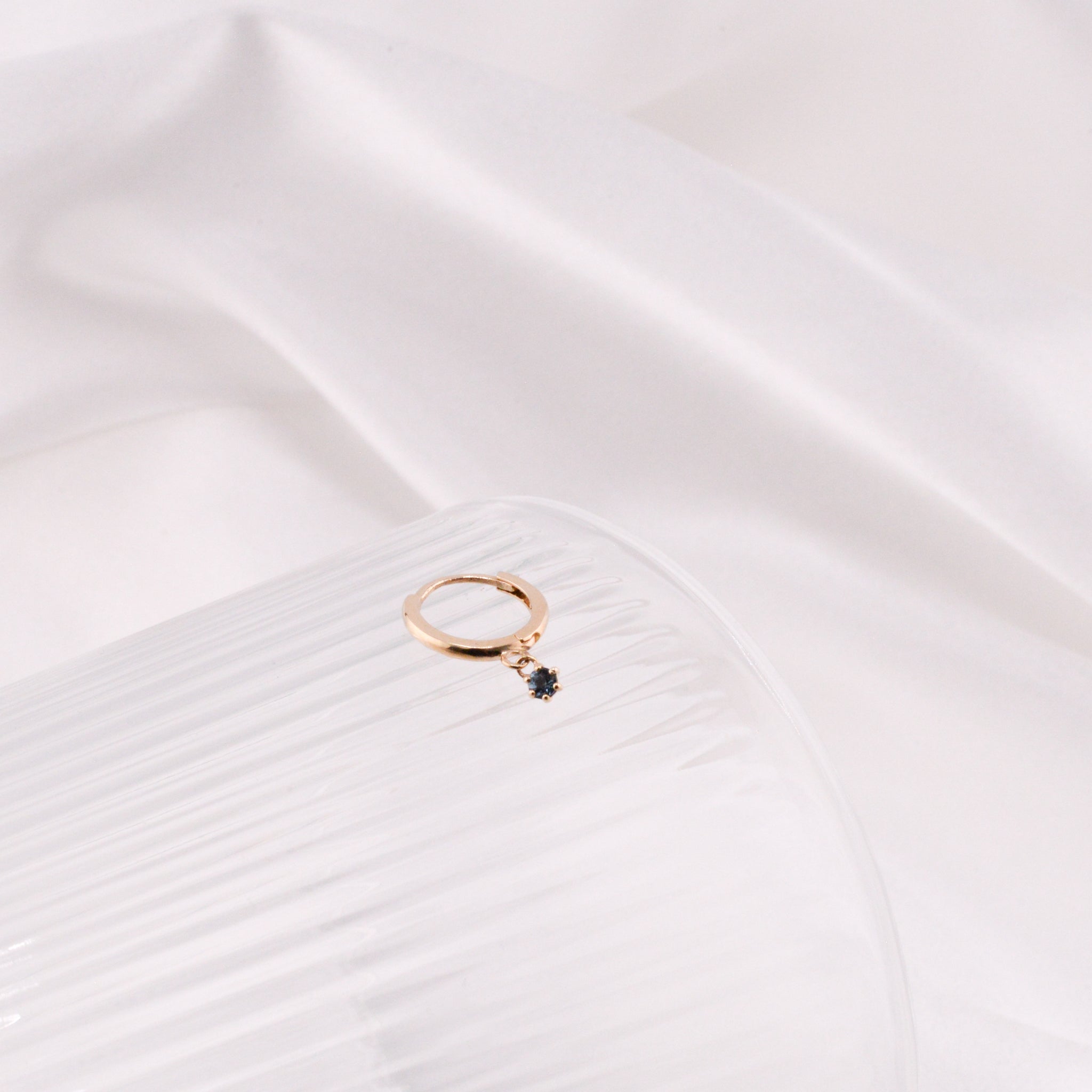 Stardust sleeper Earring (single) - 14K/ 18K Gold