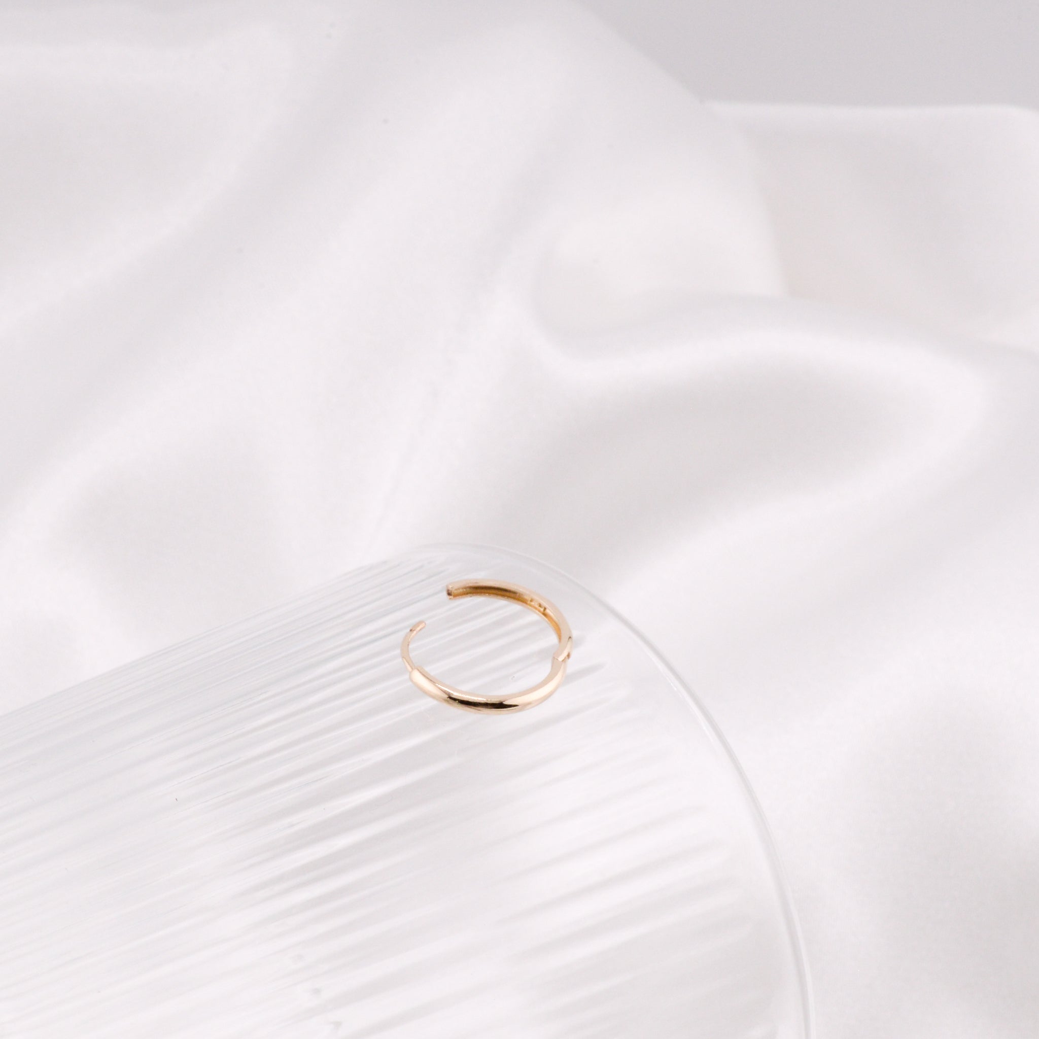 Boss plain round sleeper Earring (medium bold) - 14K/ 18K Gold