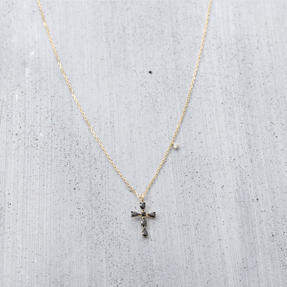 Black cross Necklace - HerBanana