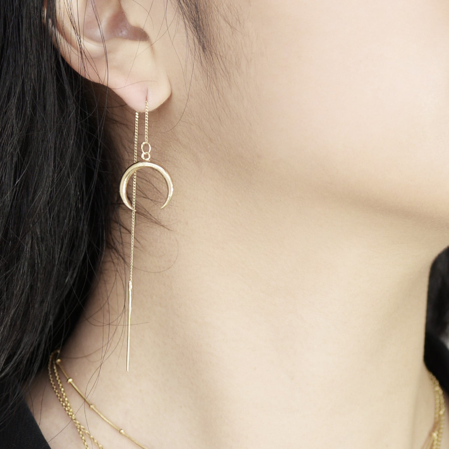 Diya Crescent Moon Gold Hoop Dangle Earrings – Matr Boomie Wholesale