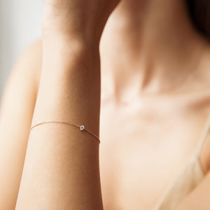 Venus solitaire diamond Bracelet - 14K/ 18K Gold